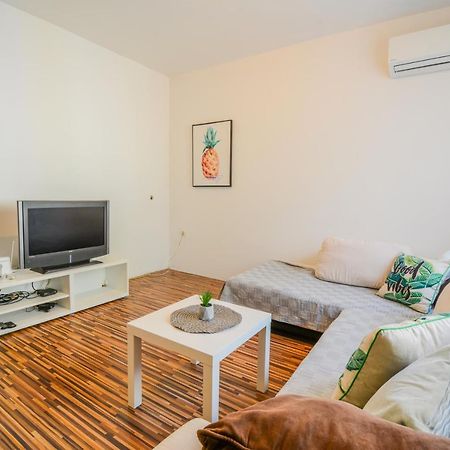 Apartment Guest House Leo Zadar Luaran gambar
